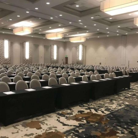 Doubletree By Hilton Baltimore North Pikesville Bagian luar foto
