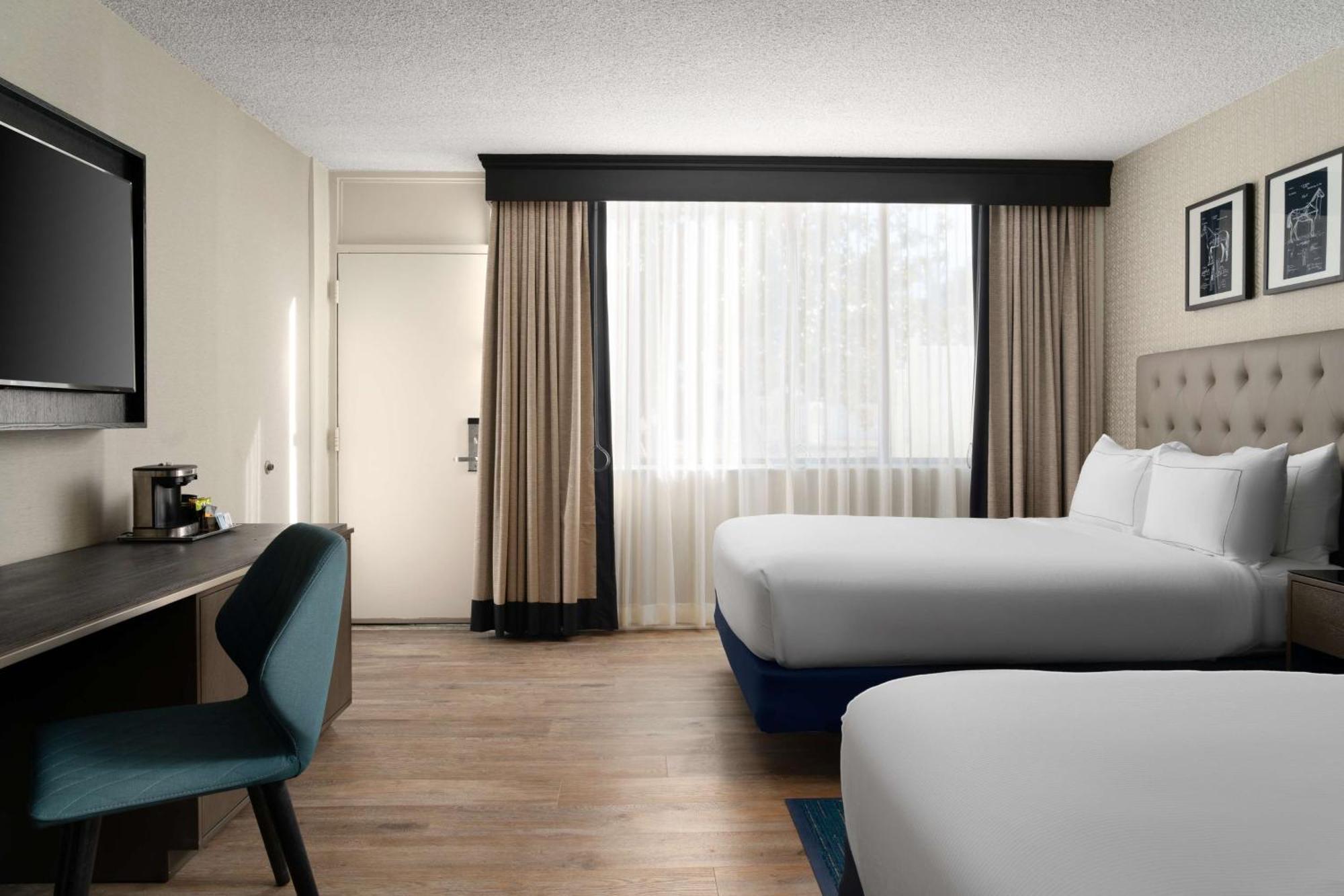 Doubletree By Hilton Baltimore North Pikesville Bagian luar foto