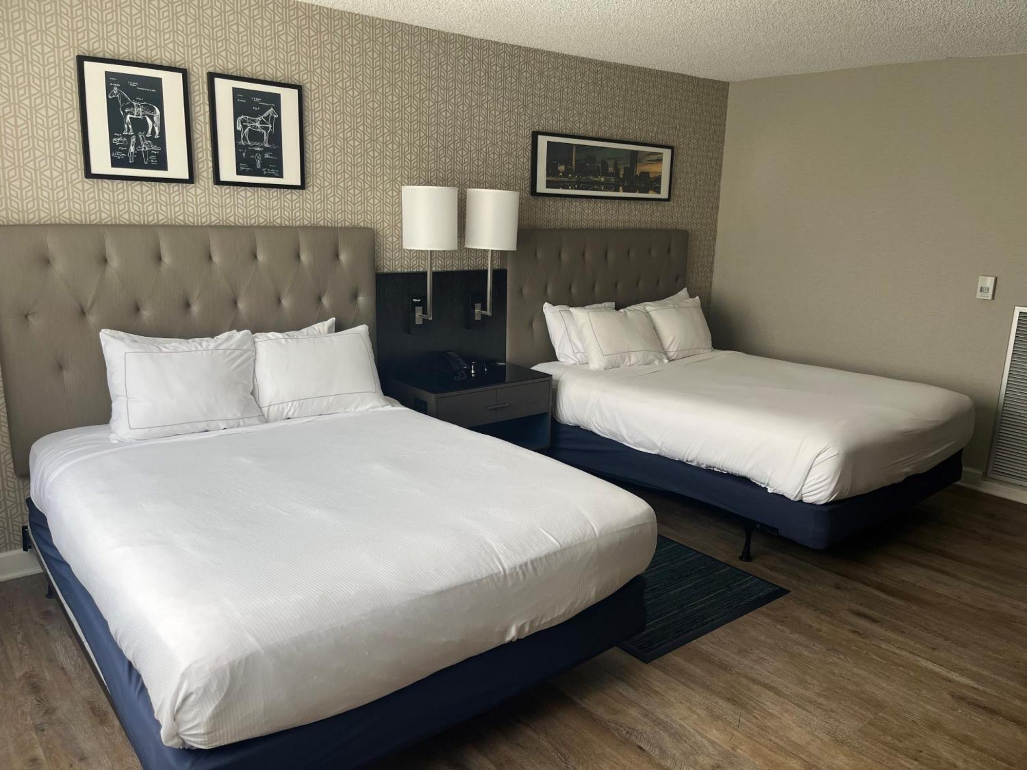 Doubletree By Hilton Baltimore North Pikesville Bagian luar foto